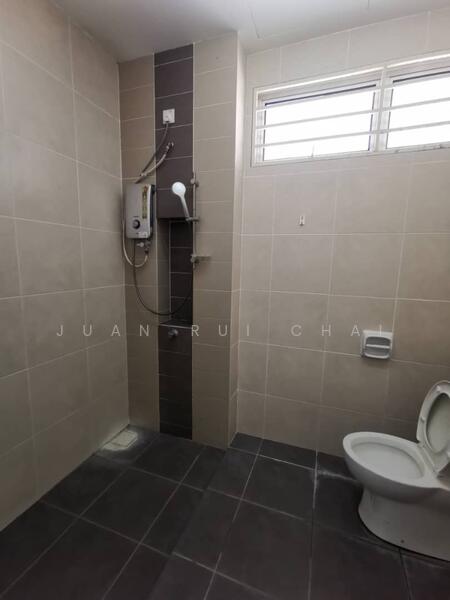 2-storey Terraced House for Sale in Semenyih (Selangor) - Juan Rui Chai - Bathroom - PropertyGuru.com.my