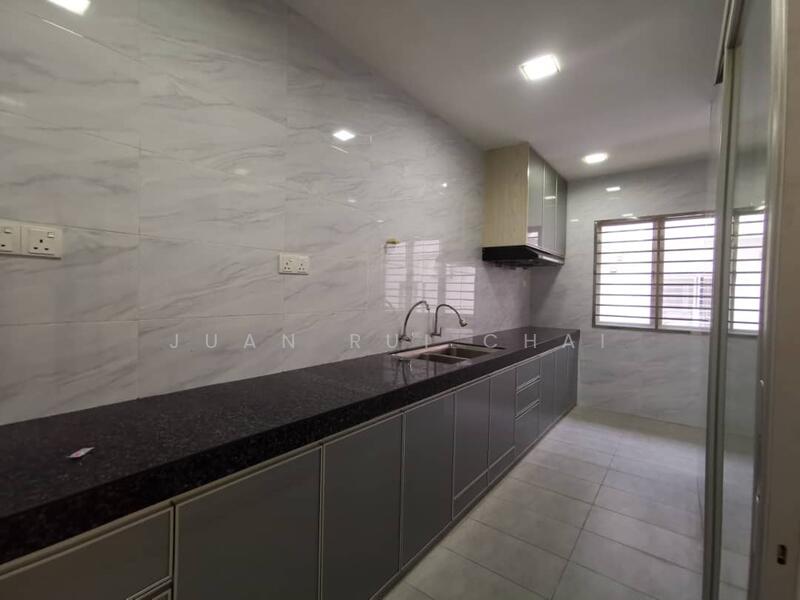2-storey Terraced House for Sale in Semenyih (Selangor) - Juan Rui Chai - Kitchen - PropertyGuru.com.my