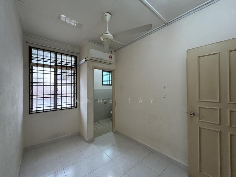 For Sale - Taman Sri Pulai Perdana