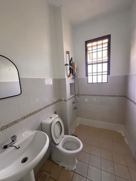 2-storey Terraced House for Sale in Taman Sri Pulai Perdana (Skudai) - Anne Tay - Bathroom - PropertyGuru.com.my