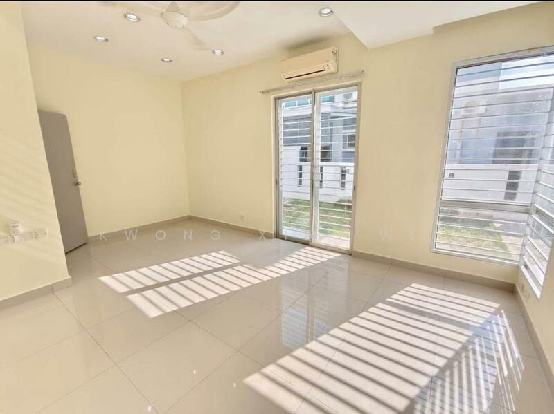 Anggun 2 Residence untuk Untuk Dijual - RM 1,100,000, Mac 2026 - Interior - PropertyGuru.com.my