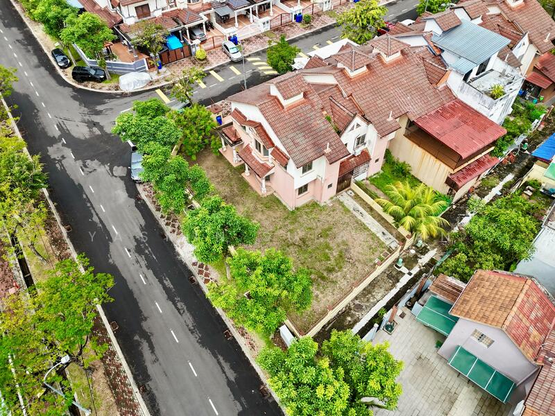CORNER LOT Double Storey, Taman Bukit Subang untuk Untuk Dijual - RM 1,200,000, Mac 2026 - Exterior - PropertyGuru.com.my