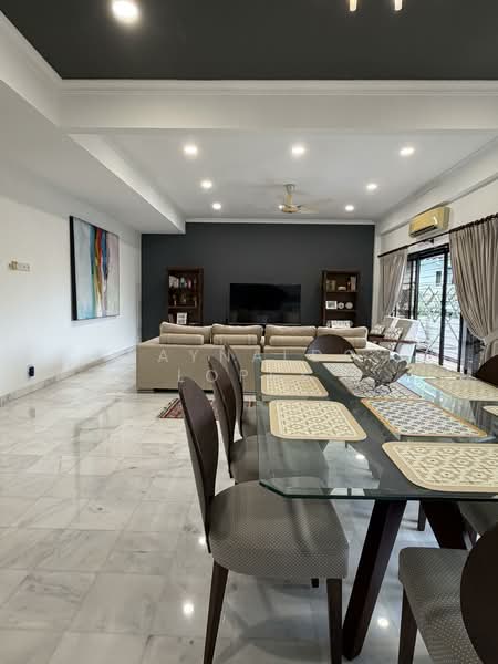 Bungalow for Sale in Ampang Jaya (Ampang) - Raynaldo Lopez - Living Room - PropertyGuru.com.my