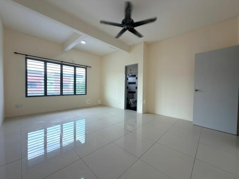 2-storey Terraced House for Sale in Taman Garing Permai (Rawang) - CK Sam - Interior - PropertyGuru.com.my