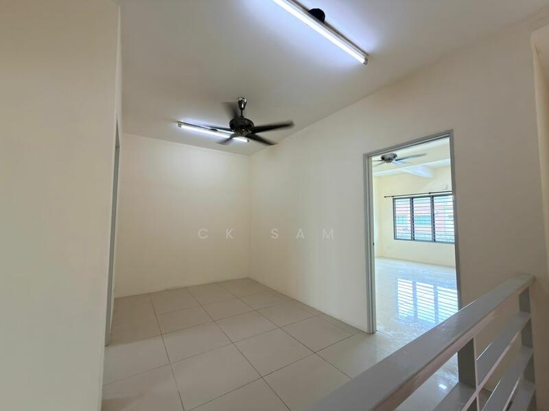 2-storey Terraced House for Sale in Taman Garing Permai (Rawang) - CK Sam - Interior - PropertyGuru.com.my