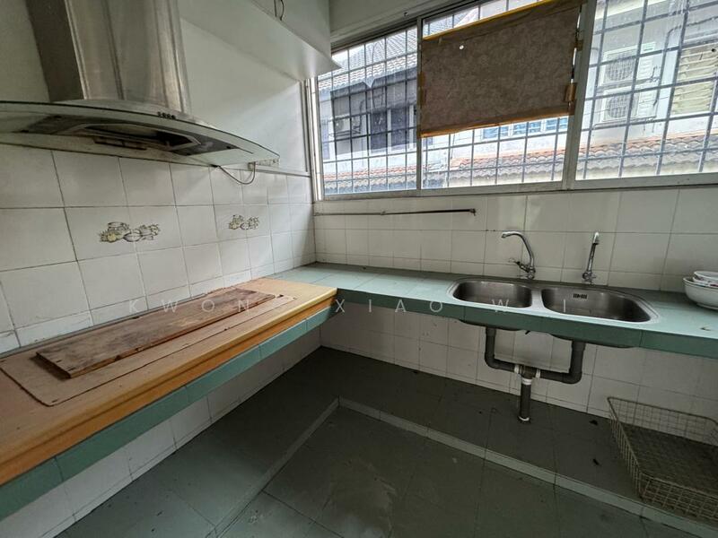 Rumah Teres 2 Tingkat untuk Dijual di Bandar Country Homes (Rawang) - Kwong Xiao Wei - Kitchen - PropertyGuru.com.my
