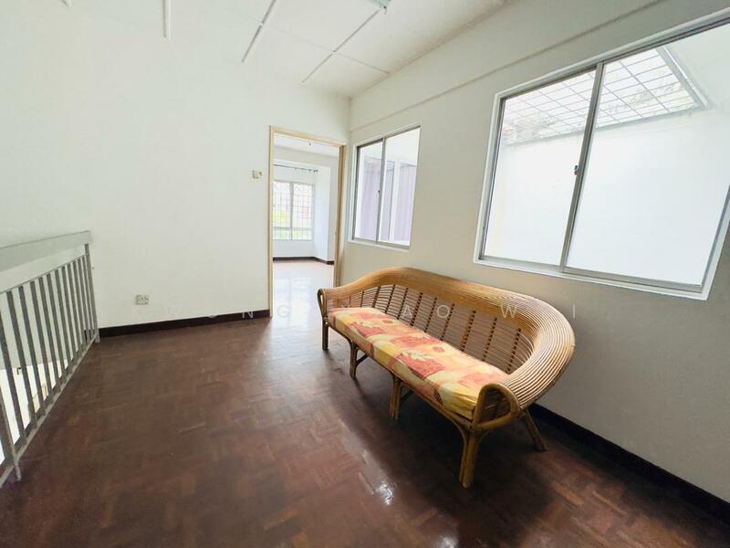 Rumah Teres 2 Tingkat untuk Dijual di Bandar Country Homes (Rawang) - Kwong Xiao Wei - Living Room - PropertyGuru.com.my