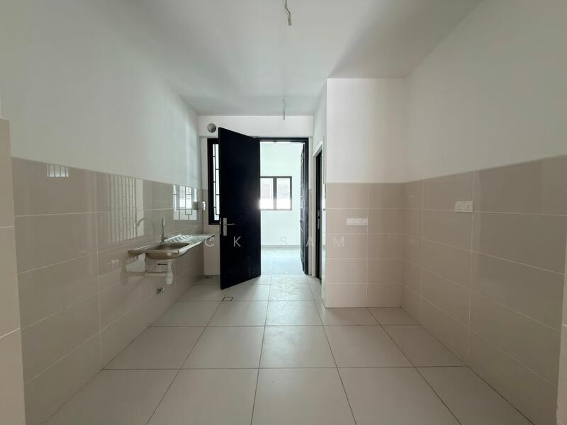 2-storey Terraced House for Sale in Elmina (Shah Alam) - CK Sam - Kitchen - PropertyGuru.com.my