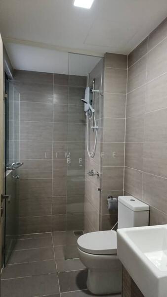 Icon Residenz @ Icon City untuk Untuk Disewa - RM 1,800 /bulan, Feb 2026 - Bathroom - PropertyGuru.com.my
