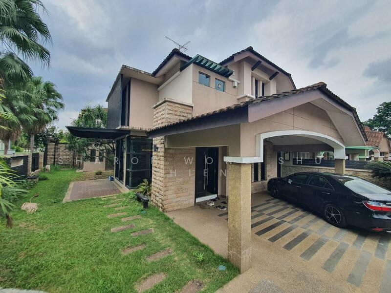 Semi-Detached House for Sale in Austin Perdana (Tebrau) - Sharon Wong Shu Shien - Exterior - PropertyGuru.com.my