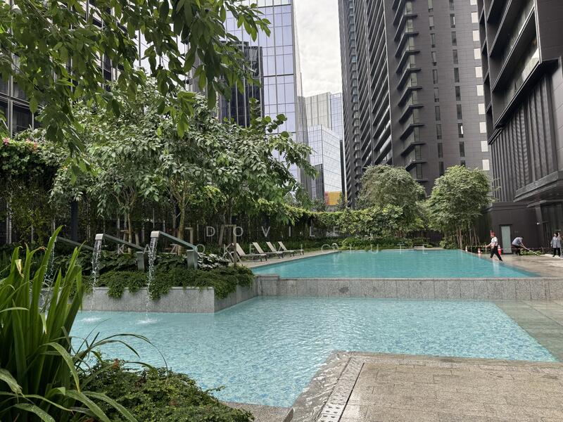 Servis Apartment untuk Disewa di Pavilion Damansara Heights - Dovile Kazokeviciute - Pool - PropertyGuru.com.my