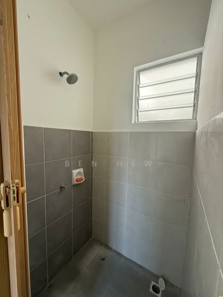 Pangsapuri untuk Dijual di Pangsapuri Rimbun - Ben Hew - Bathroom - PropertyGuru.com.my