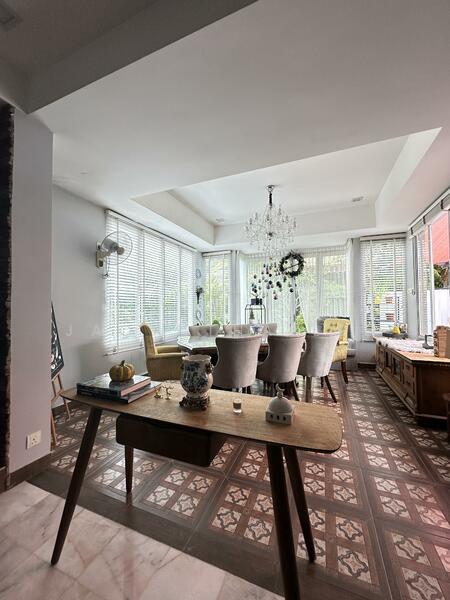 Untuk Dijual - Sungai Ara