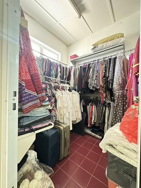 Untuk Dijual - Sungai Ara