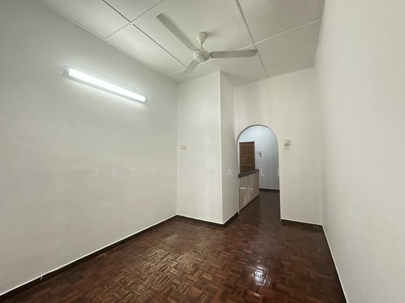 2-storey Terraced House for Sale in Sungai Ara (Penang) - Jacyntha Lee - PropertyGuru.com.my