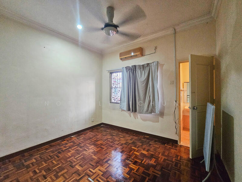 2-storey Terraced House for Sale in Putra Permai (Subang Jaya) - Nobeille Chung - PropertyGuru.com.my