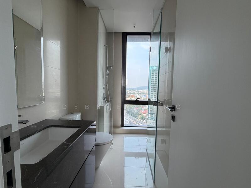 Servis Apartment untuk Dijual di Pavilion Damansara Heights - Debbie Wong - Bathroom - PropertyGuru.com.my