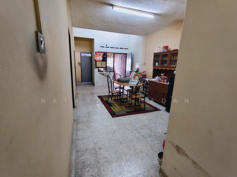 1-storey Terraced House for Sale in Taman Sri Wangi (Kapar) - Natasha Shadan - Dining Room - PropertyGuru.com.my