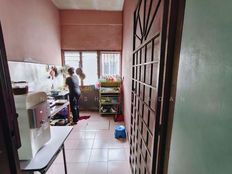 1-storey Terraced House for Sale in Taman Sri Wangi (Kapar) - Natasha Shadan - Kitchen - PropertyGuru.com.my