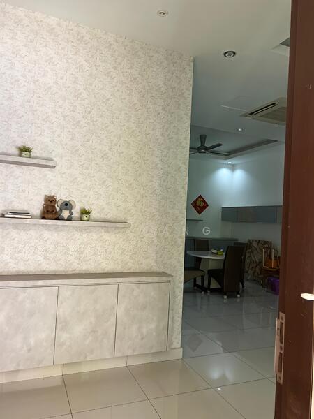 3-storey Terraced House for Rent in Bayan Lepas (Penang) - Li Fang - Dining Room - PropertyGuru.com.my