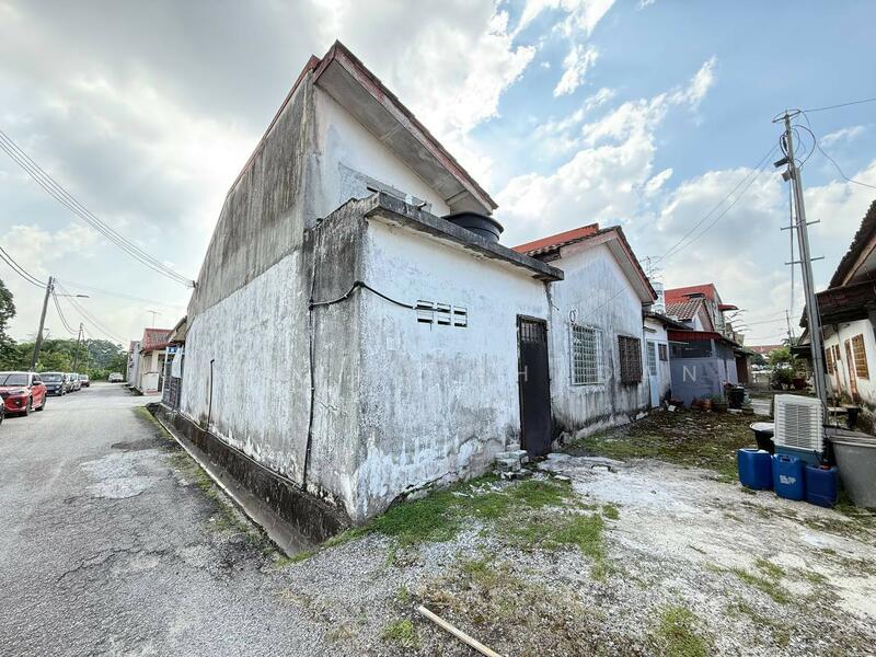 1-storey Terraced House for Sale in Taman Andalas Permai (Klang) - Natasha Shadan - Exterior - PropertyGuru.com.my