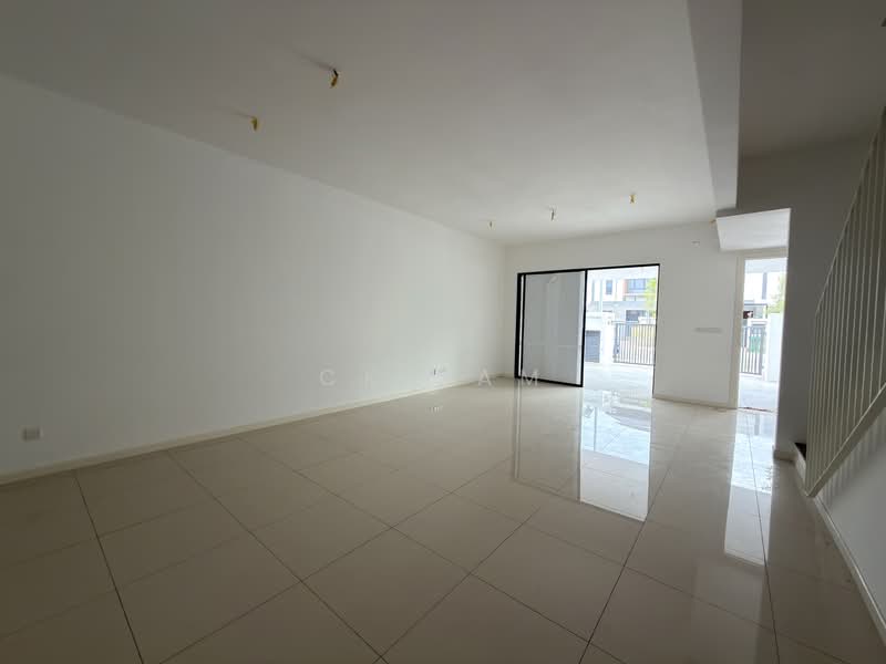 2-storey Terraced House for Sale in Kota Emerald (Rawang) - CK Sam - Living Room - PropertyGuru.com.my