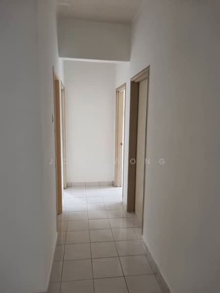 Vista Millennium Condominium untuk Untuk Disewa - RM 1,100 /bulan, Mac 2026 - Corridor - PropertyGuru.com.my