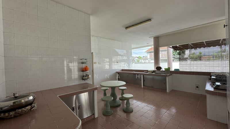 Bungalow for Sale in Bangsar (Kuala Lumpur) - Anna H - Kitchen - PropertyGuru.com.my
