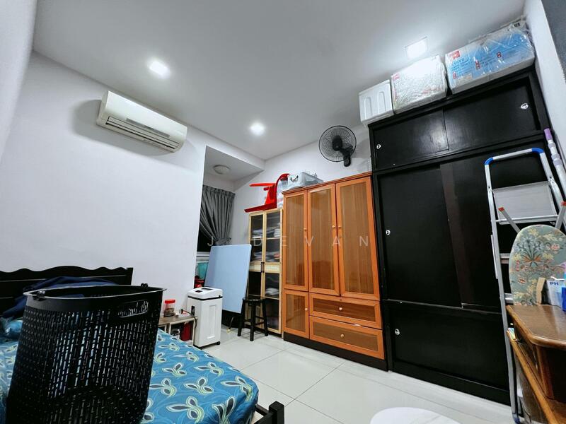 2-storey Terraced House for Sale in Bandar Puteri (Klang) - AJ Devan - Bedroom - PropertyGuru.com.my