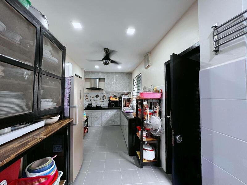 2-storey Terraced House for Sale in Bandar Puteri (Klang) - AJ Devan - Kitchen - PropertyGuru.com.my