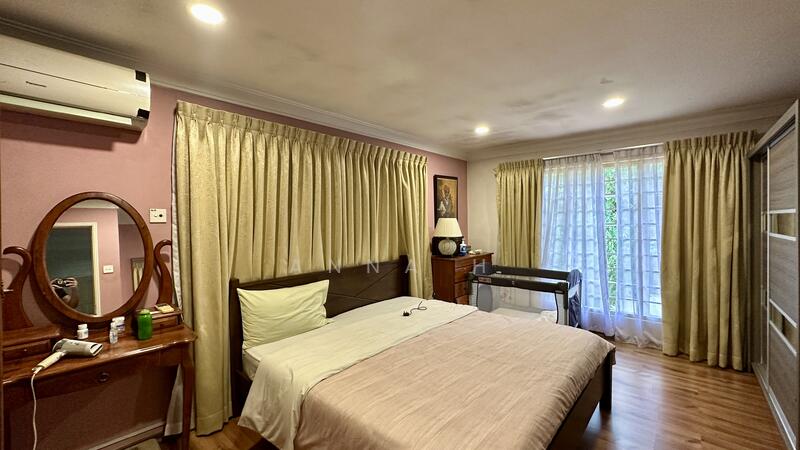 Rumah Banglo untuk Dijual di Bangsar (Kuala Lumpur) - Anna H - Bedroom - PropertyGuru.com.my