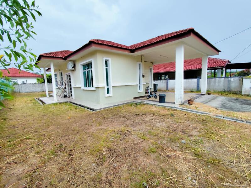 Bungalow for Sale in Bandar Tasik Senangin (Lenggeng) - Jamalatin Mesen - Exterior - PropertyGuru.com.my