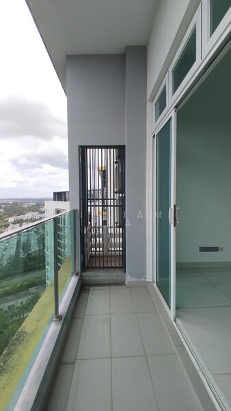 Condominium for Sale at D'Suites Akasia Horizon @ Horizon Hills - William Pua - Balcony - PropertyGuru.com.my