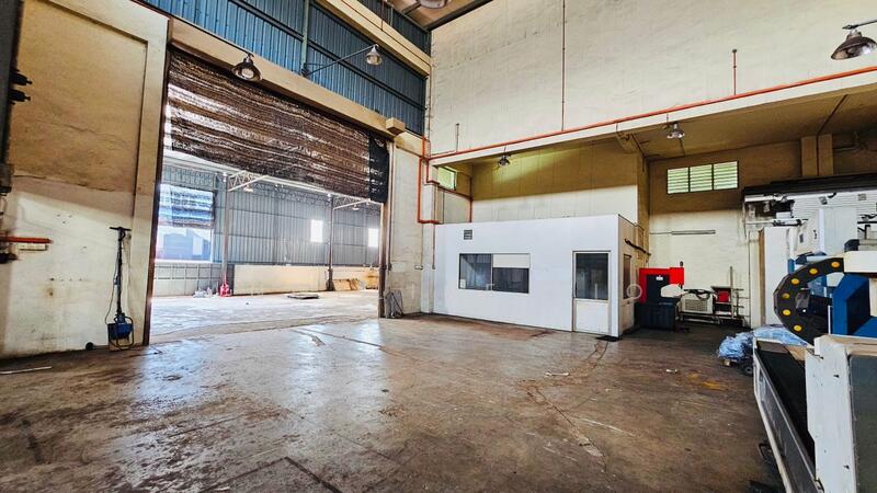 1.5 storey Semi-D factory warehouse at Asas Jaya near Permatang Tinggi untuk Untuk Disewa - RM 8,500 /bulan, Feb 2026 - Interior - PropertyGuru.com.my