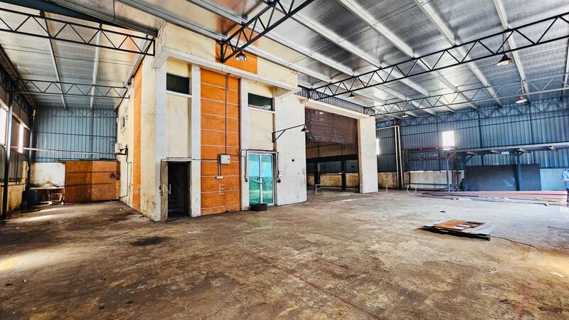 1.5 storey Semi-D factory warehouse at Asas Jaya near Permatang Tinggi untuk Untuk Disewa - RM 8,500 /bulan, Feb 2026 - Interior - PropertyGuru.com.my
