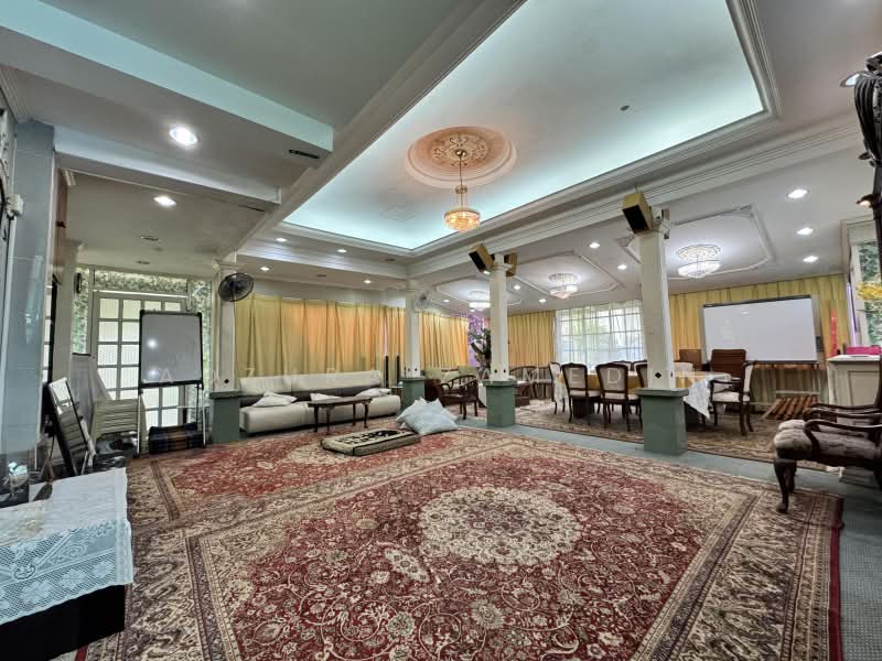 Bungalow for Sale in Country Heights (Kajang) - Adzura Zamedin - Living Room - PropertyGuru.com.my