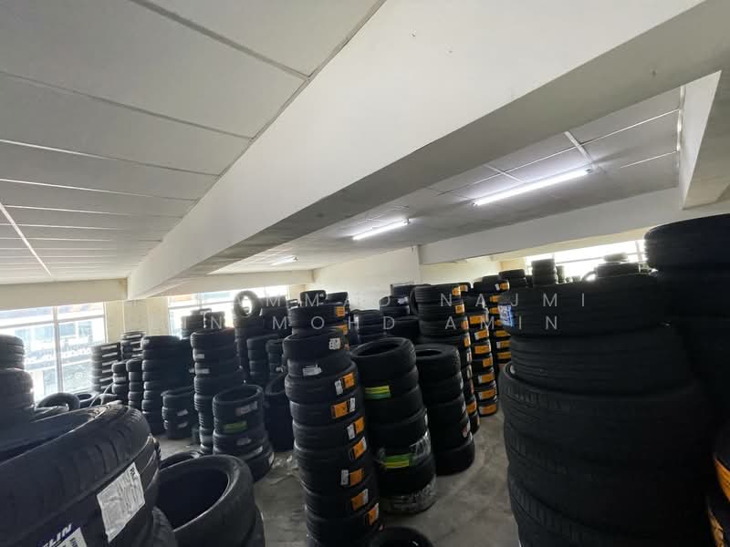 Kedai untuk Dijual di Saujana Utama (Puncak Alam) - Muhammad Najmi Bin Mohd Amin - PropertyGuru.com.my