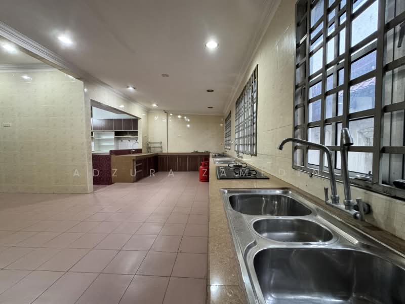 Rumah Berkembar untuk Dijual di Seksyen 3 (Bangi) - Adzura Zamedin - PropertyGuru.com.my