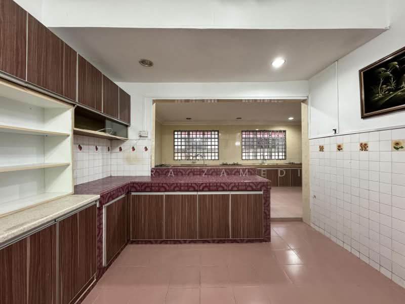 Rumah Berkembar untuk Dijual di Seksyen 3 (Bangi) - Adzura Zamedin - PropertyGuru.com.my