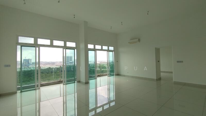Condominium for Sale at D'Suites Akasia Horizon @ Horizon Hills - William Pua - Living Room - PropertyGuru.com.my
