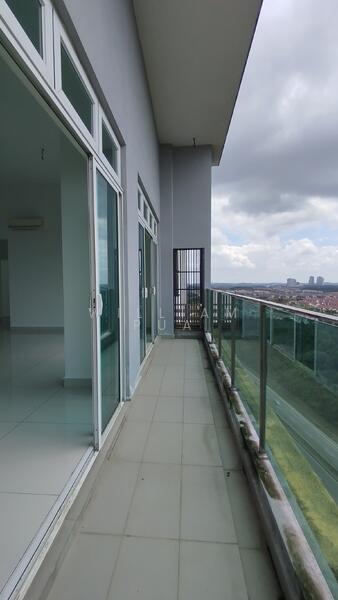 Condominium for Sale at D'Suites Akasia Horizon @ Horizon Hills - William Pua - Balcony - PropertyGuru.com.my