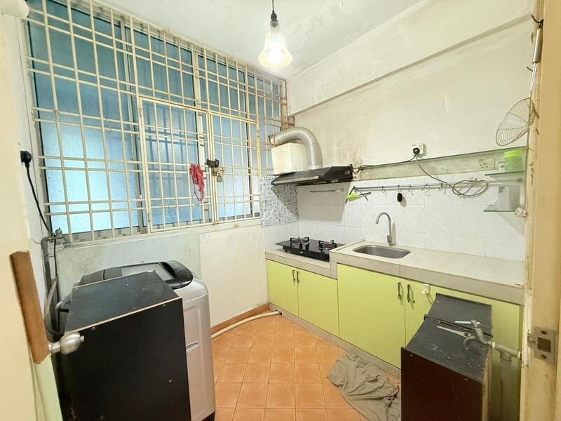 Apartment for Rent at Permas Ville Apartment - Ivwen Choo - Kitchen - PropertyGuru.com.my