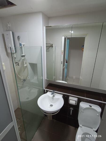 Service Residence for Rent at Sky Gardens Residences - John Pharn - Bathroom - PropertyGuru.com.my