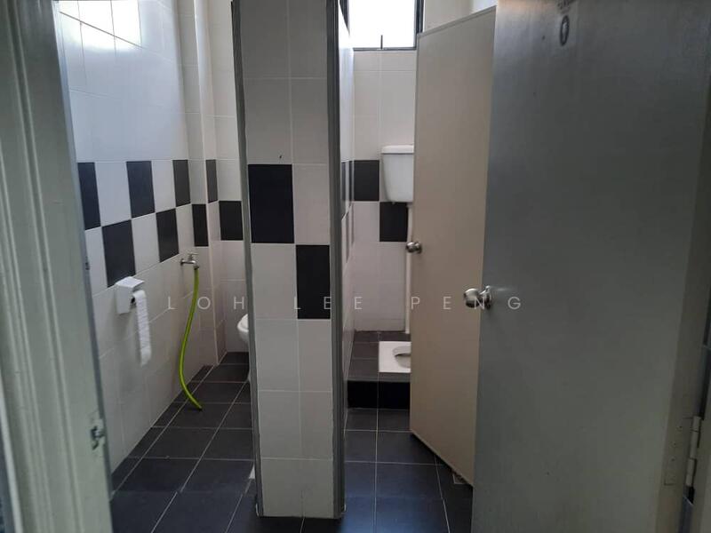 Setia Business Park untuk Untuk Disewa - RM 10,500 /bulan, Mac 2026 - Bathroom - PropertyGuru.com.my