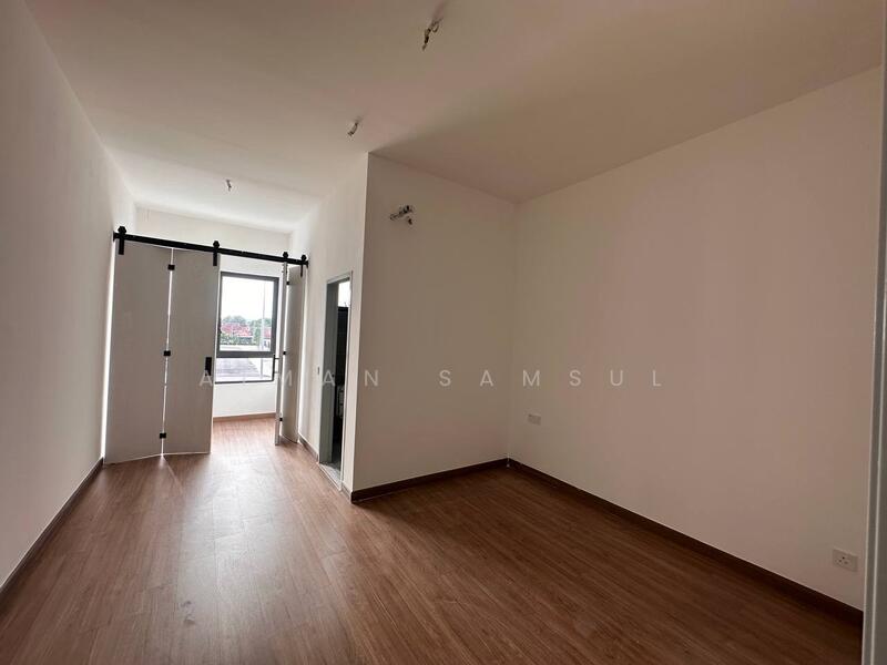 Semi-Detached House for Sale in Cyber 10 (Cyberjaya) - Aiman Samsul - Interior - PropertyGuru.com.my