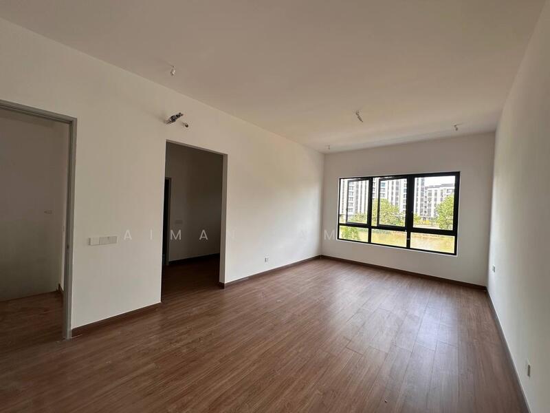 Semi-Detached House for Sale in Cyber 10 (Cyberjaya) - Aiman Samsul - Living Room - PropertyGuru.com.my
