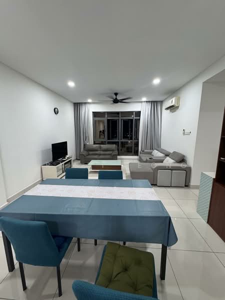 Kondominium untuk Disewa di Vivo Residential Suites - Ernest Leong - Living Room - PropertyGuru.com.my