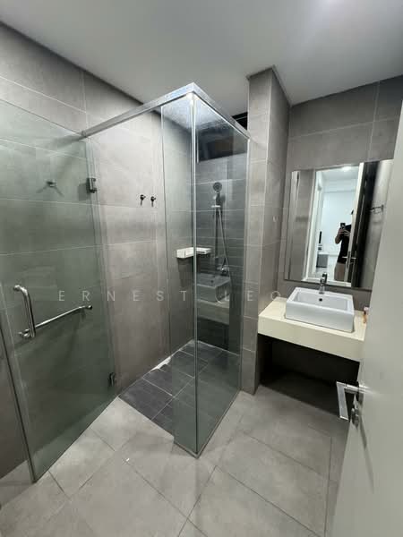 Kondominium untuk Disewa di Vivo Residential Suites - Ernest Leong - Bathroom - PropertyGuru.com.my