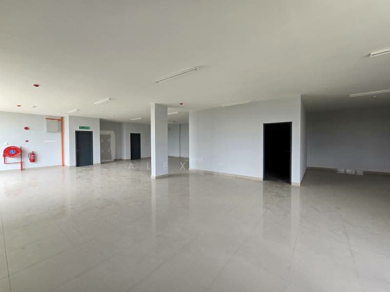 Warehouse for Rent in Rawang (Selangor) - Alex Lee - Interior - PropertyGuru.com.my