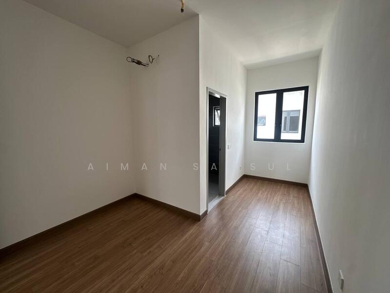 Semi-Detached House for Sale in Cyber 10 (Cyberjaya) - Aiman Samsul - Interior - PropertyGuru.com.my